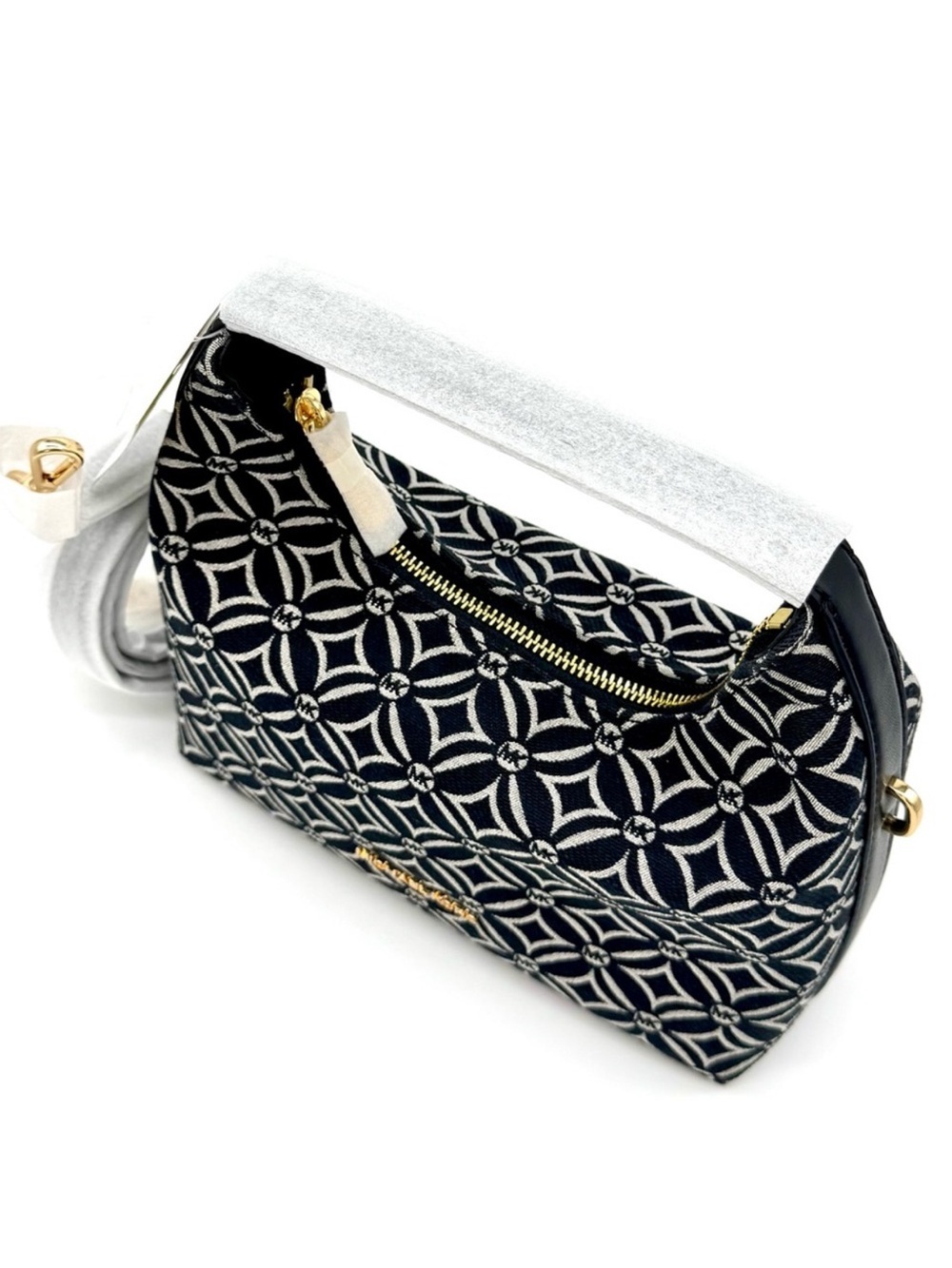 Michael Kors Ember Small Logo Jacquard Messenger Bag Black - Picture 4 of 7